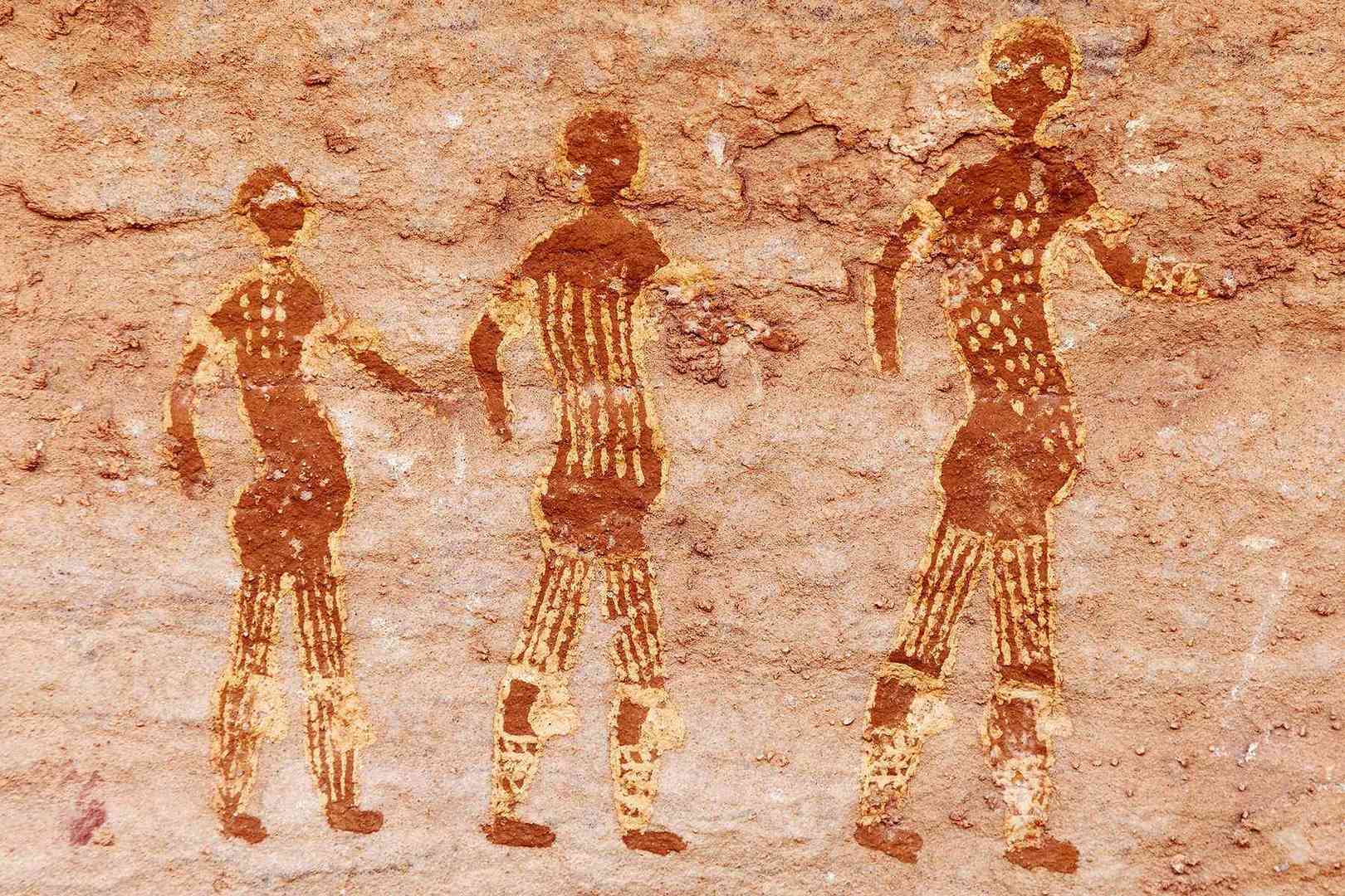 Люди еще в древности заметили. Фрески Тассили Марсианский Бог. Древние люди в Африке. Путешествие древних людей. Древние люди путешественники.