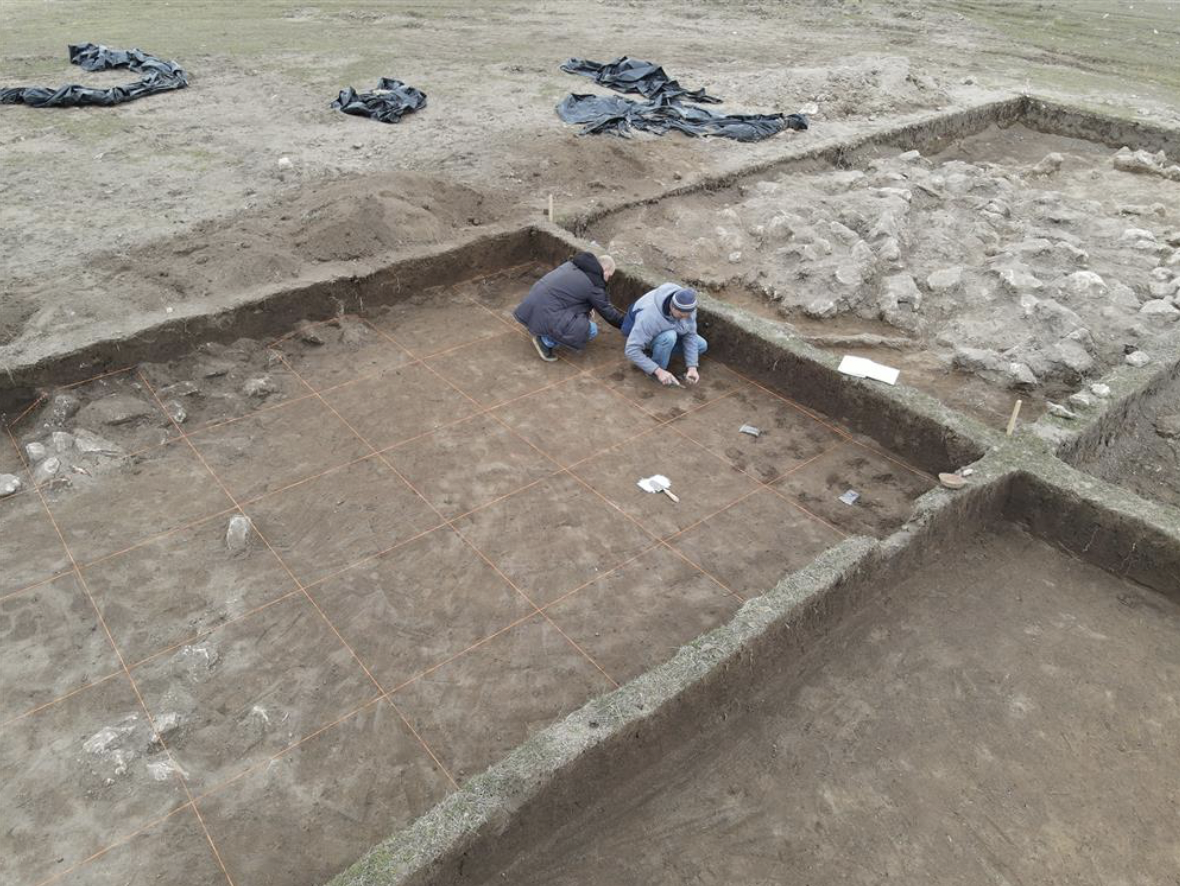 экспедиции института археологии