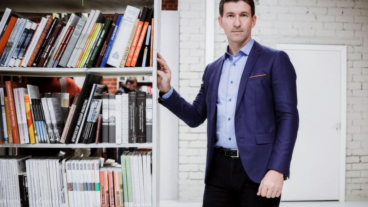 Под нужды. Кирилл Бабаев. Кирилл Бабаев а1. Кирилл Бабаев лингвист. Кирилл Бабаев писатель.