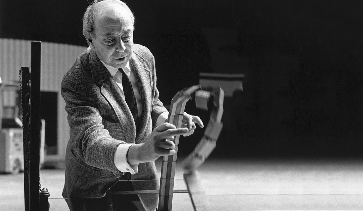 Оппенгеймер фильм. Фрэнк оппенгеймер. Оппенгеймер тайм. Старый robert oppenheimer. Frank oppenheimer.