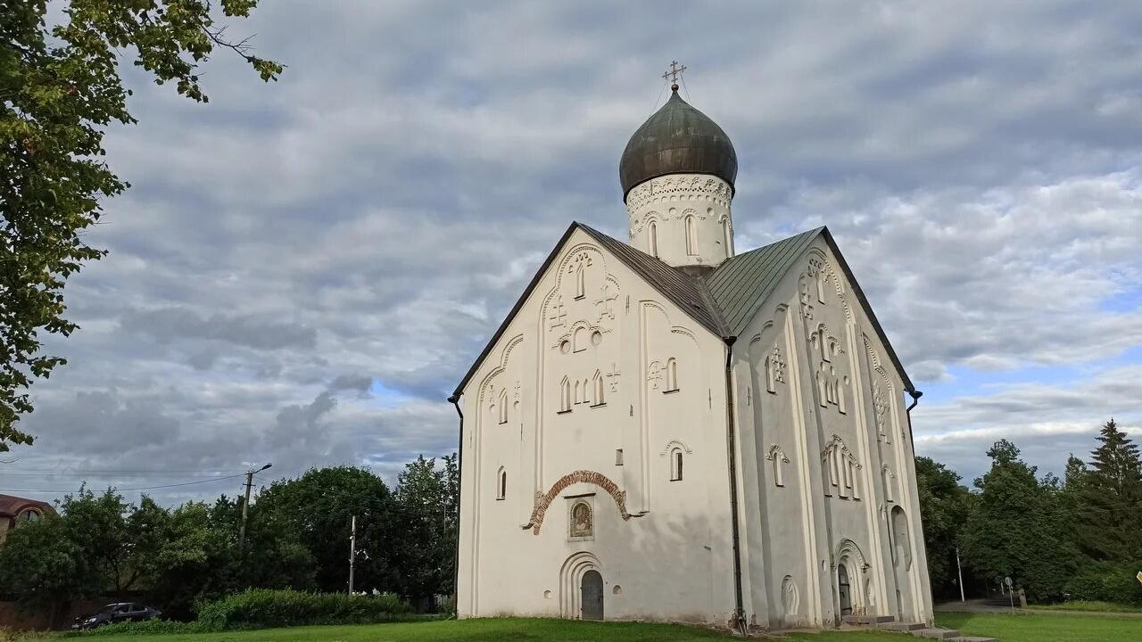 На Ильине улице в Новгороде Великом найдены 24 вислых печати - Индикатор