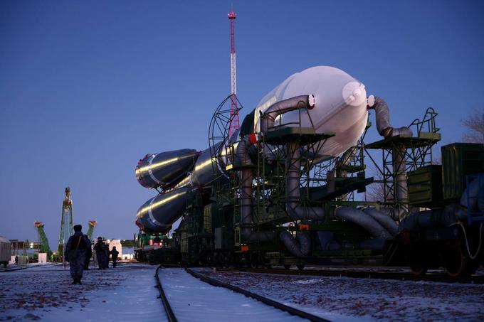 Вывоз ракеты на стартовый стол