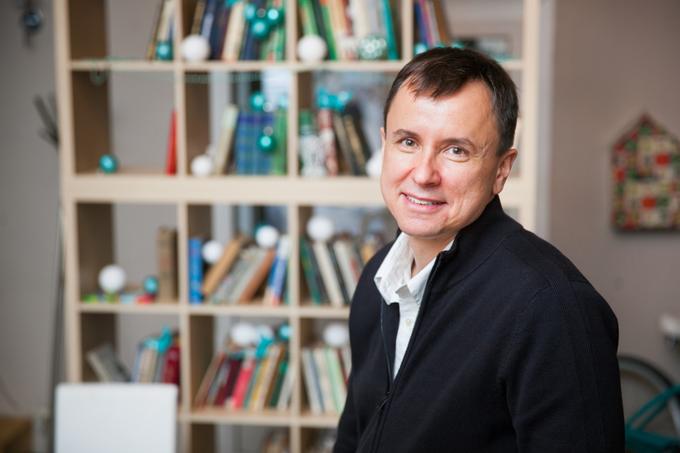 Математический язык и открытия: от Архимеда до квантовой гравитации