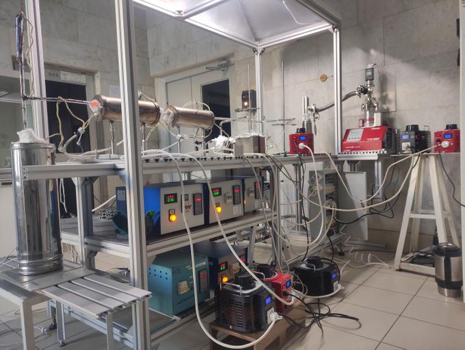 Лабораторная установка для получения стекол на основе теллурида германия с низким содержанием примесей