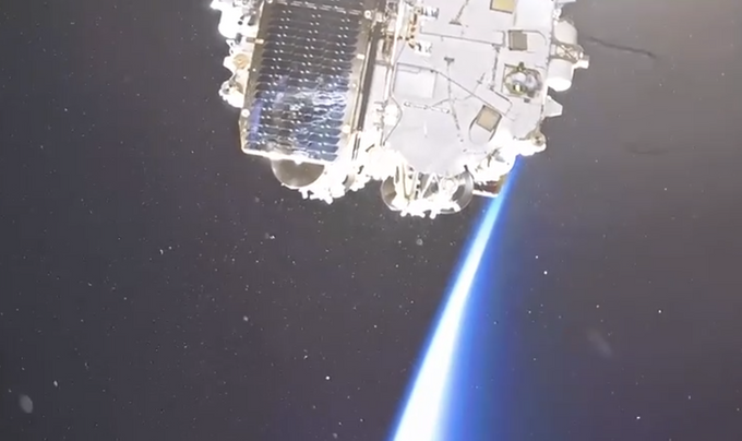 На орбиту выведены первые 16 спутников группировки "Рассвет"