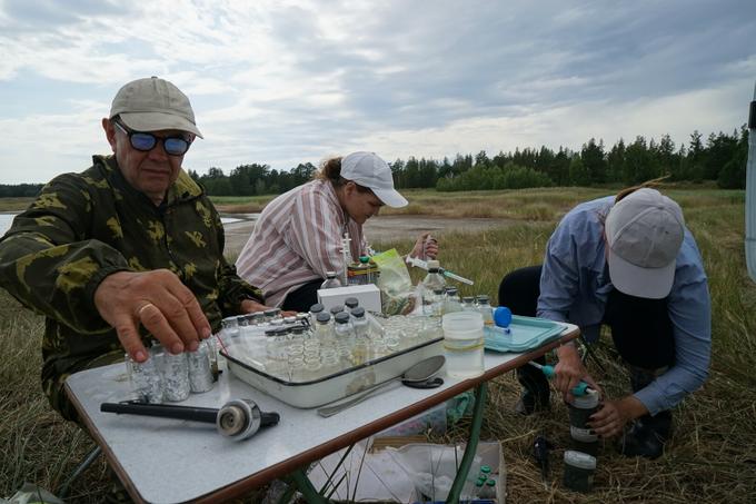 Июль 2022 г., содовое озеро Петуховское, Кулундинская степь